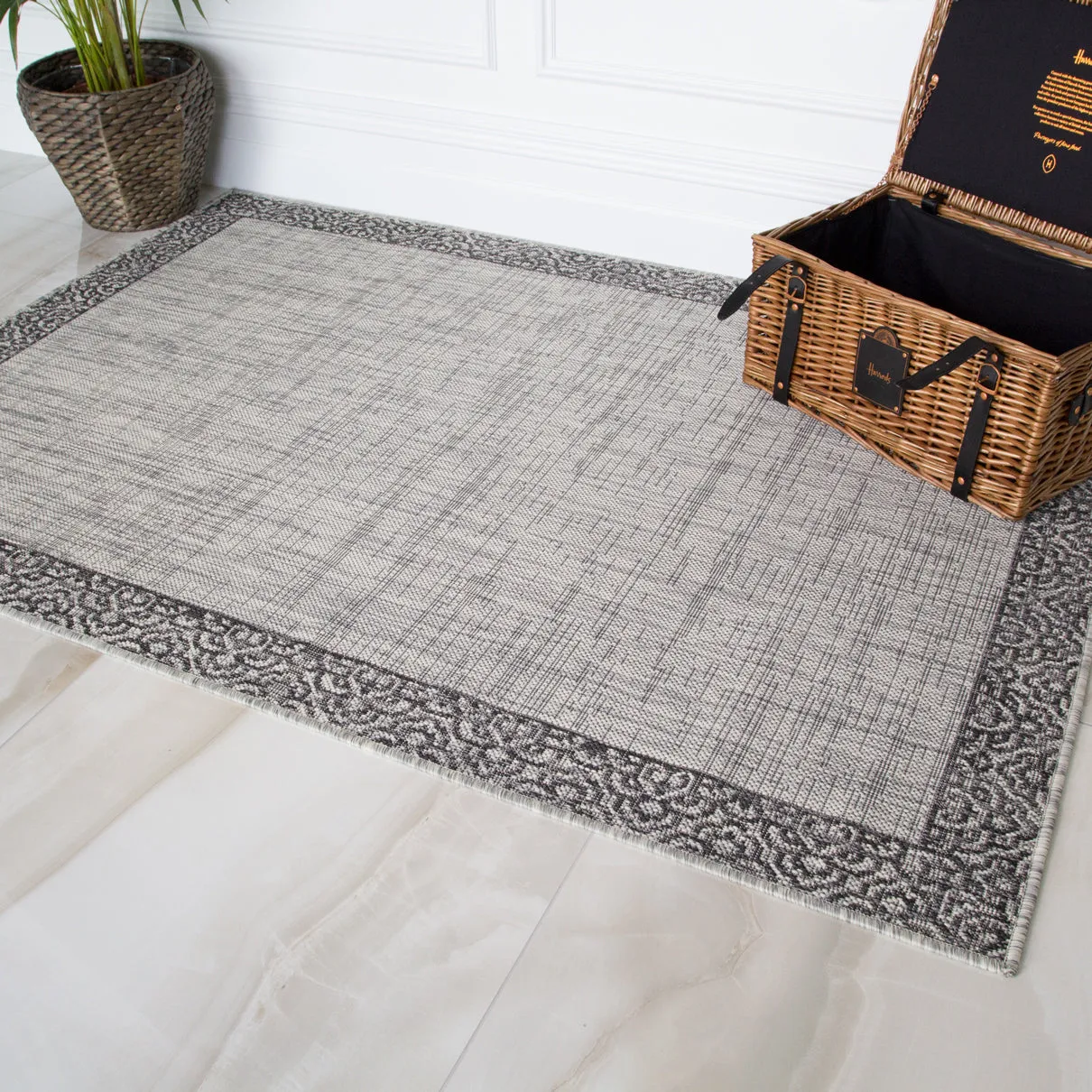 Grey Bordered Indoor Outdoor Rug - Oreste