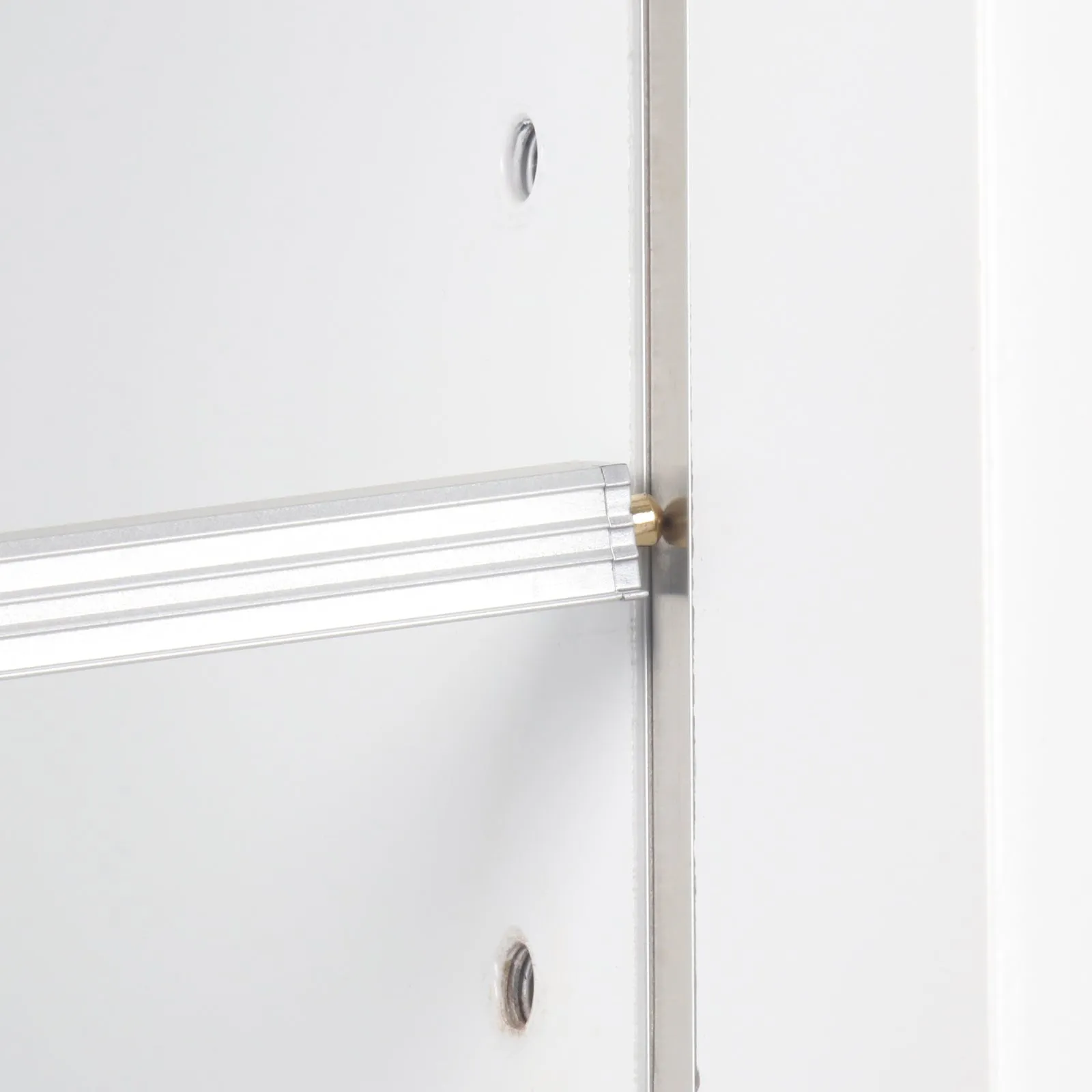 LED Wireless Adjustable Shelf Lighting System