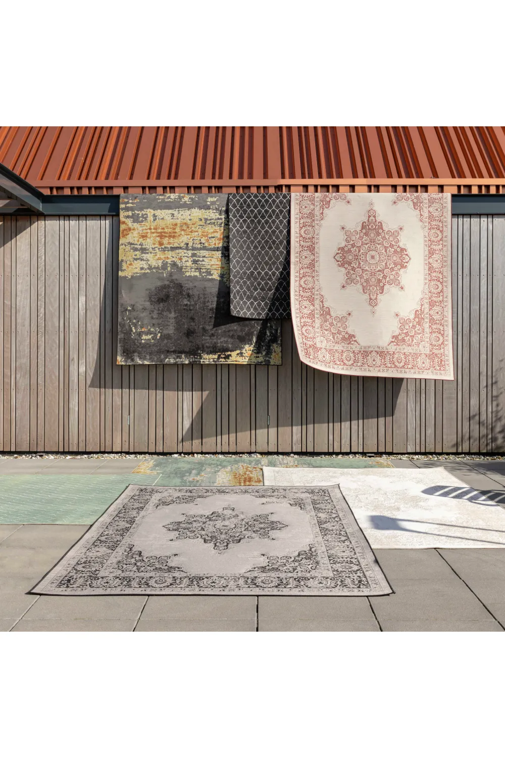 Rustic Outdoor Rug 5'5" x 8' | Zuiver Ranger