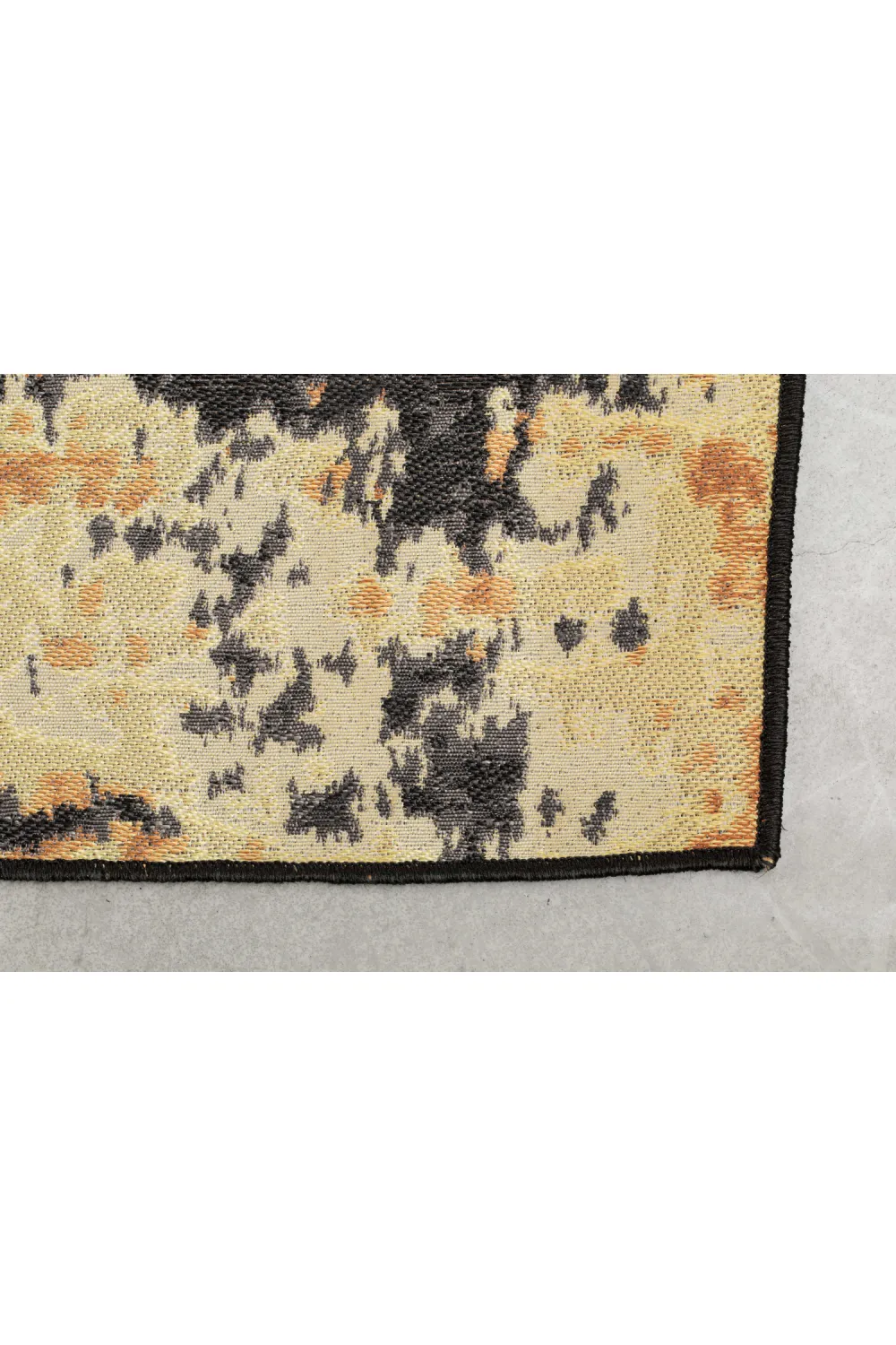 Rustic Outdoor Rug 5'5" x 8' | Zuiver Ranger